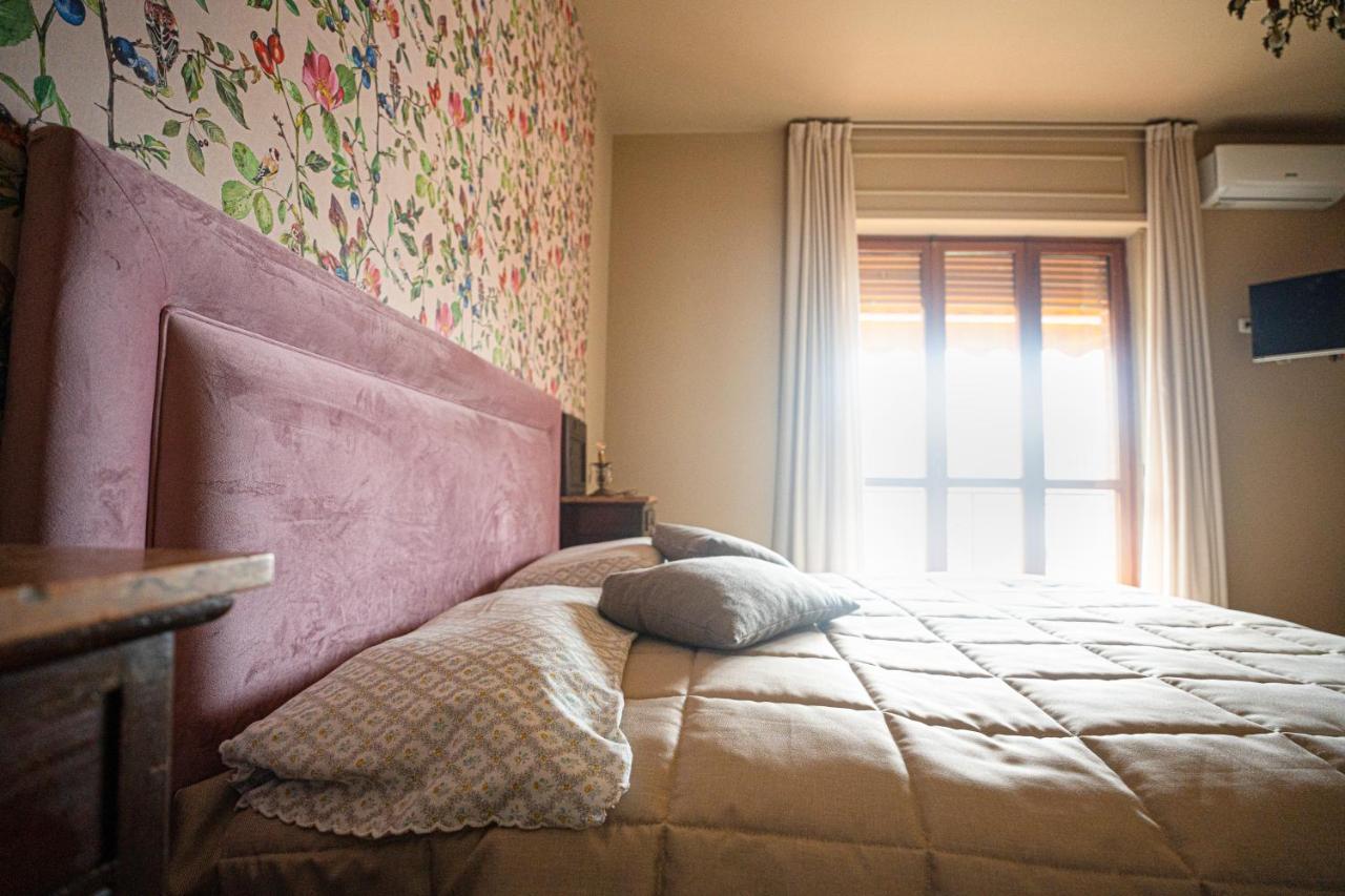 Ca'Du Lin - Jacuzzi Bed and Breakfast Cisterna dʼAsti Eksteriør billede