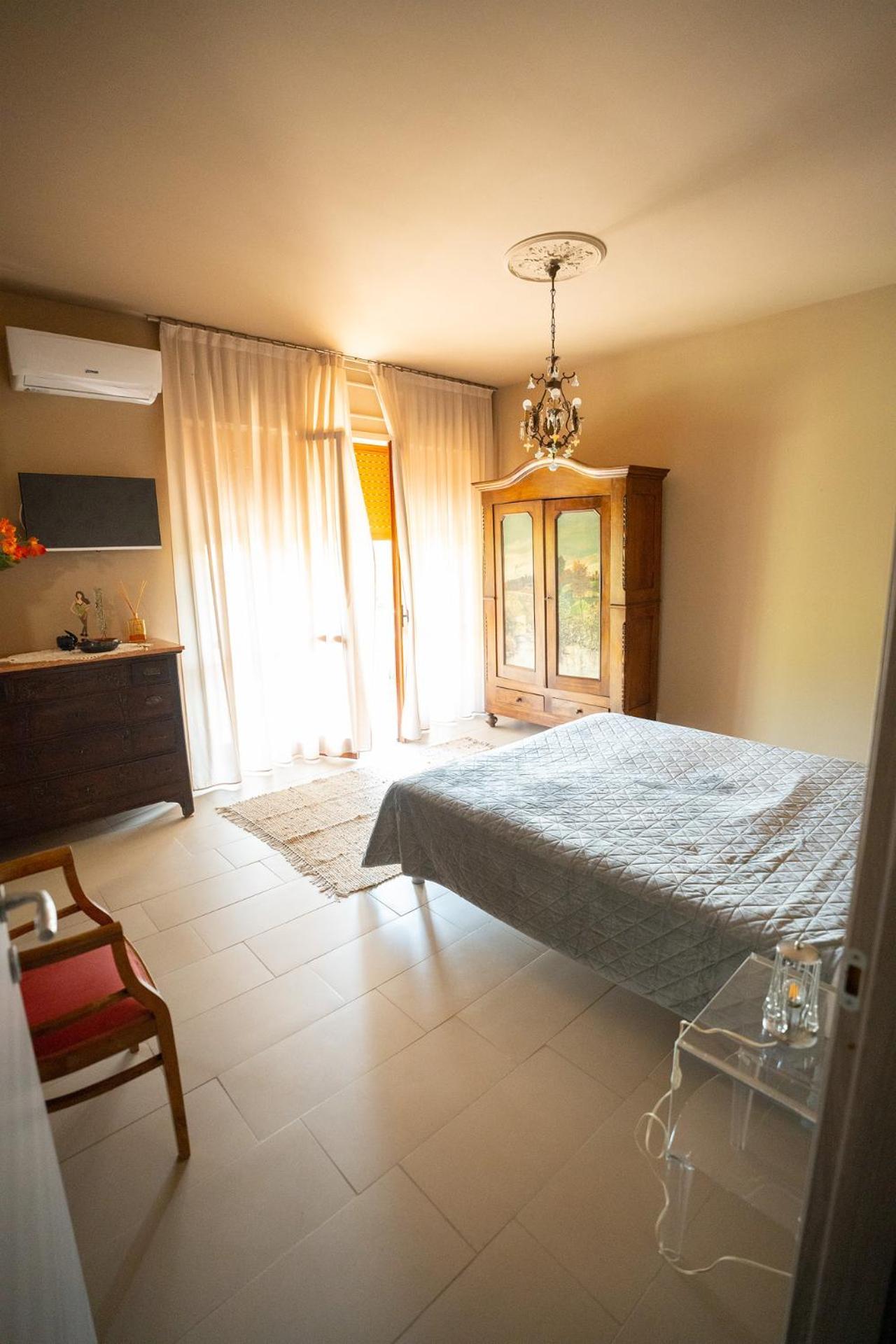 Ca'Du Lin - Jacuzzi Bed and Breakfast Cisterna dʼAsti Eksteriør billede